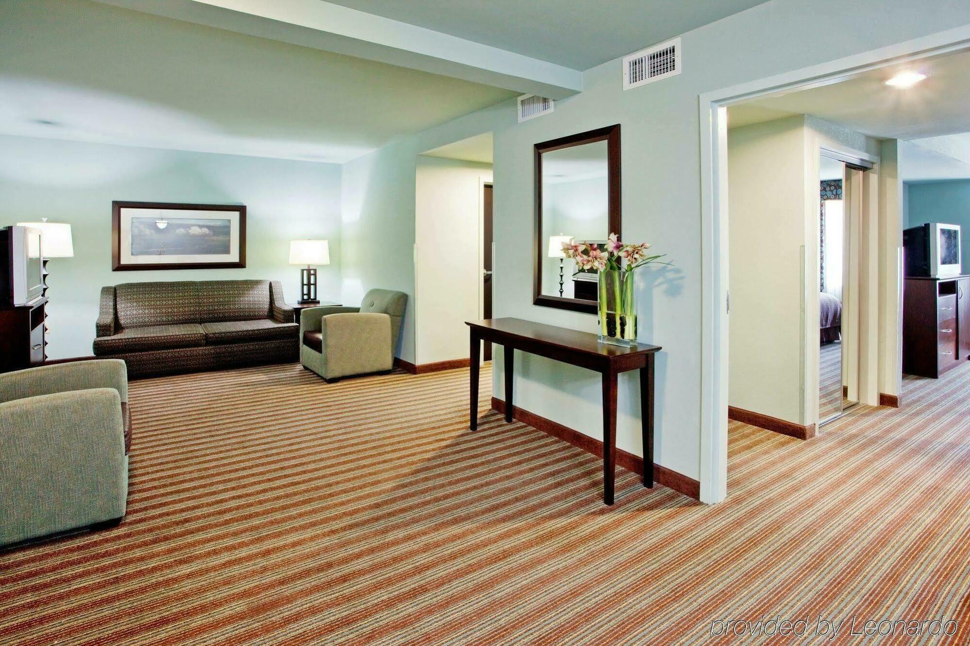 Holiday Inn Hotel & Suites Gateway By Ihg Williamsburg Exteriér fotografie